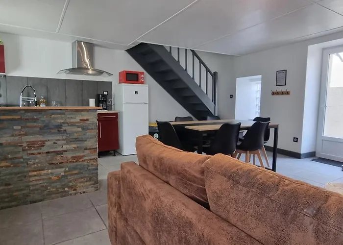 Maison Proche Grand Parc 2 *